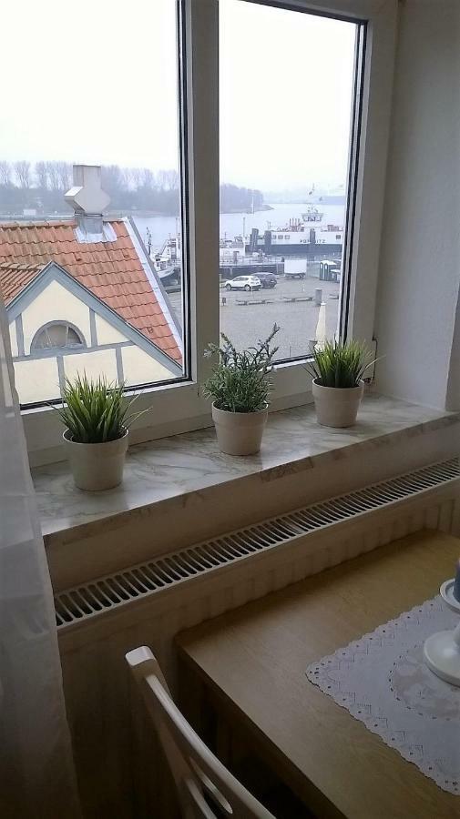 Rooming24, Kleine Pension Lubeck Bagian luar foto